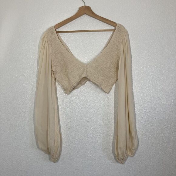 Indah Biru Crop Top Womens M Beige Smocked Sheer Balloon Sleeve Boho - Picture 13 of 16
